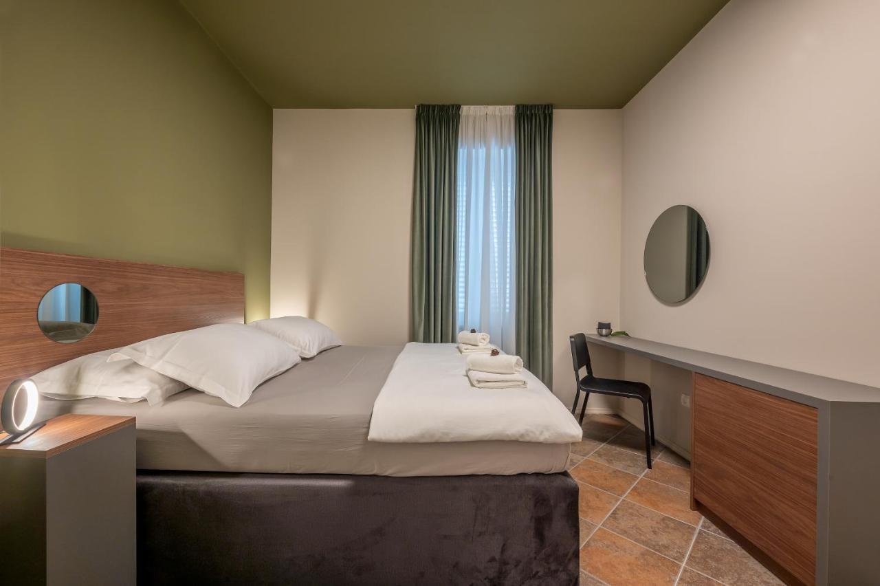 Green, Deluxe Two Bedroom Suite سبليت المظهر الخارجي الصورة