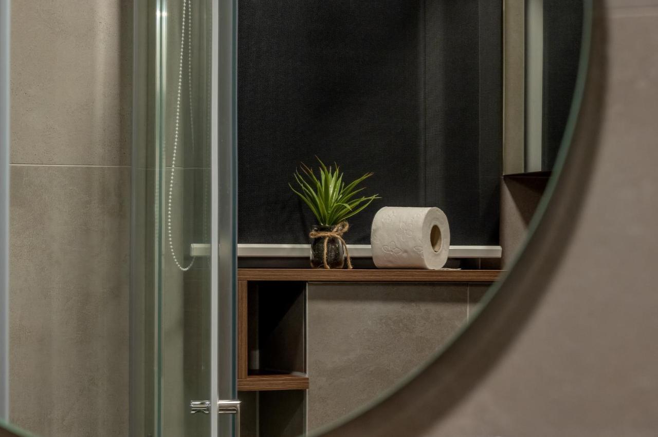 Green, Deluxe Two Bedroom Suite سبليت المظهر الخارجي الصورة