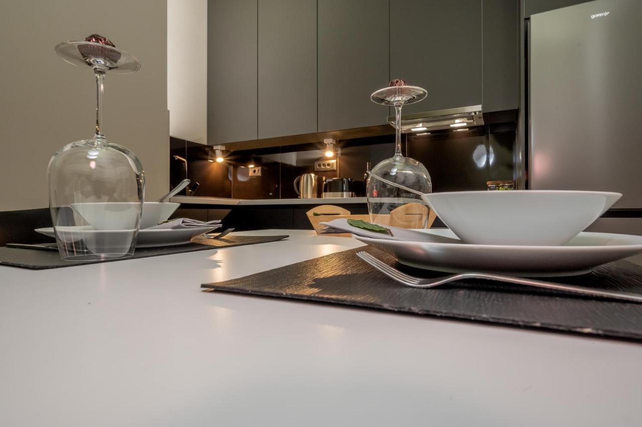 Green, Deluxe Two Bedroom Suite سبليت المظهر الخارجي الصورة
